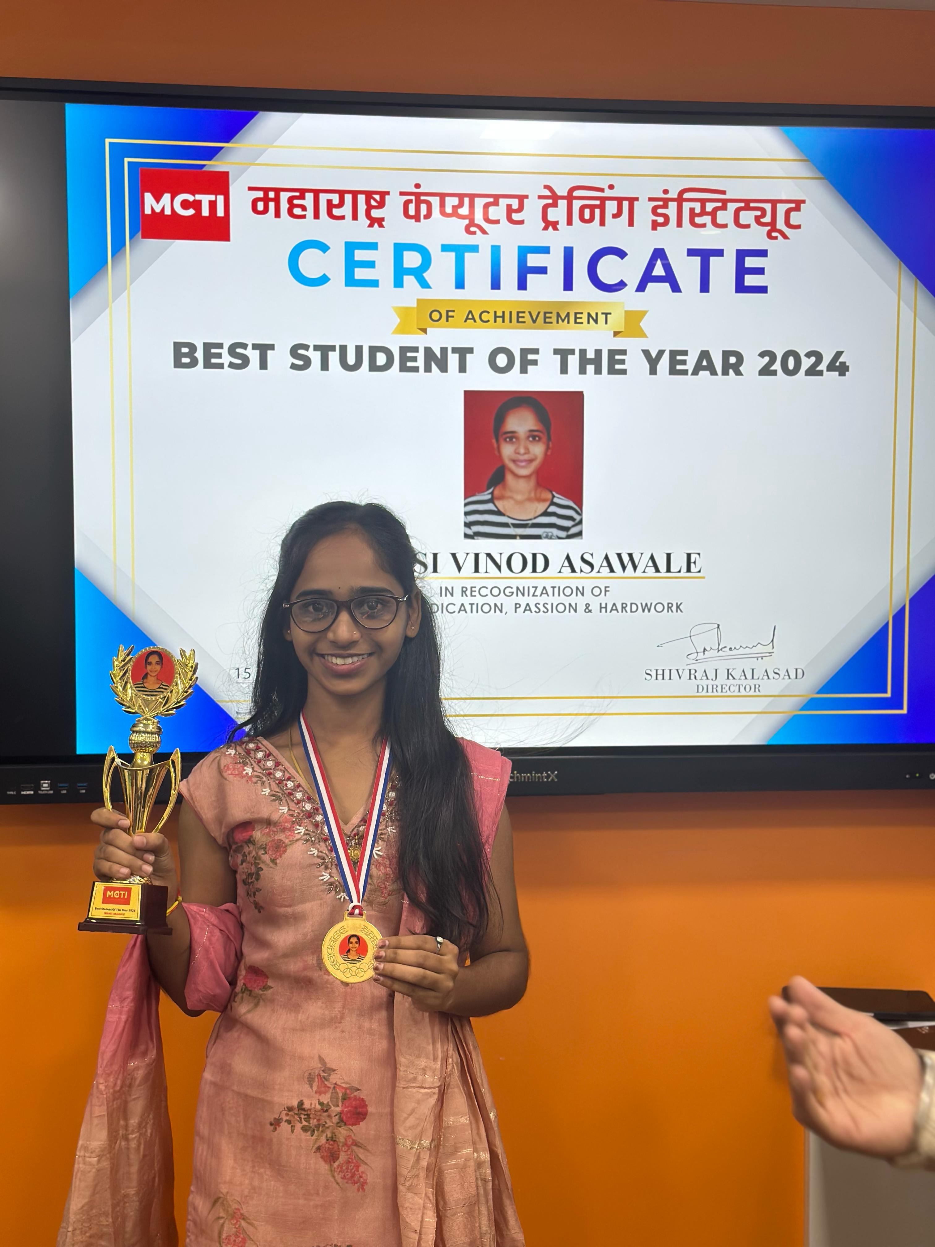 Best Student of The Year - Best Student 1